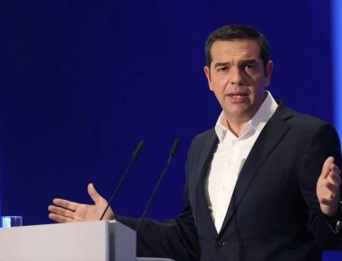 Ο Α.Τσίπρας ζητάει συγγνώμη για τις μετατάξεις της... Τασίας και «καθαρίζει» την ΚΟ - Πώς διαμορφώνεται το ψηφοδέλτιο